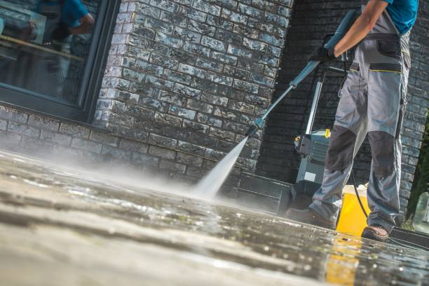 Best Pool Deck Cleaning  in Quinebaug, CT